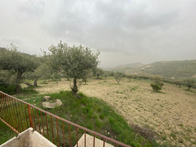 Image No.9-1 Bed Country House for sale