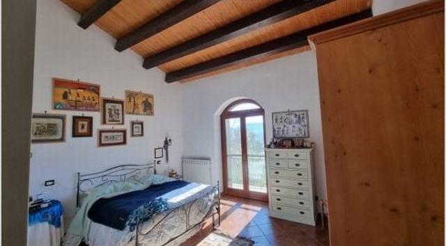 Image No.7-Maison / Villa de 3 chambres à vendre à Castronuovo di Sicilia