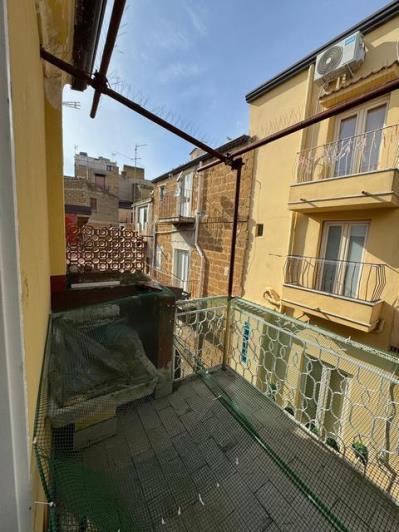 Image No.4-Maison de ville de 2 chambres à vendre à Cianciana