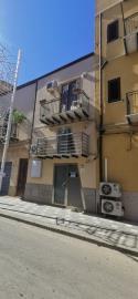 1 - Cianciana, House