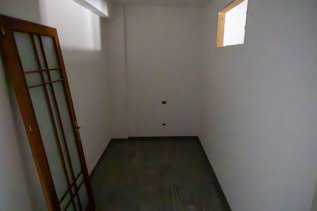 Image No.13-2 Bed Townhouse for sale