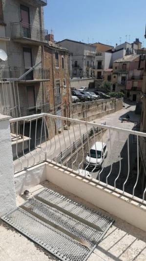 Image No.8-Maison de ville de 2 chambres à vendre à Cianciana