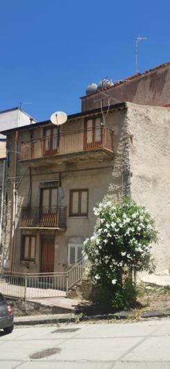 Image No.2-Maison de ville de 3 chambres à vendre à Alessandria della Rocca