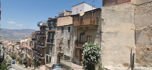 Image No.4-Maison de ville de 3 chambres à vendre à Alessandria della Rocca