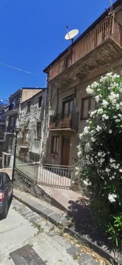 Image No.5-Maison de ville de 3 chambres à vendre à Alessandria della Rocca