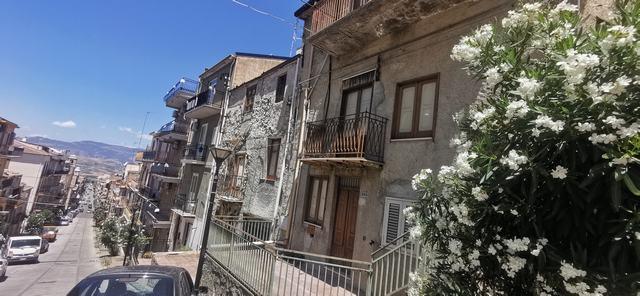 Image No.6-Maison de ville de 3 chambres à vendre à Alessandria della Rocca