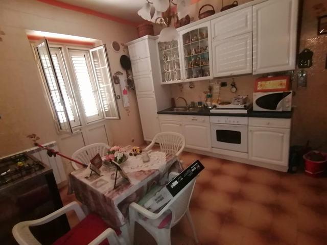 Image No.7-3 Bed Townhouse for sale