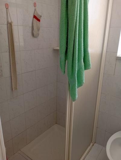 Image No.30-2 Bed Townhouse for sale