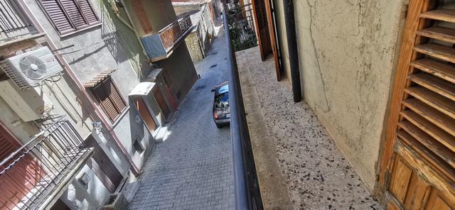 Image No.9-3 Bed Townhouse for sale