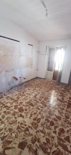 Image No.14-3 Bed Townhouse for sale