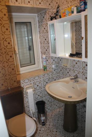 Image No.8-2 Bed House for sale