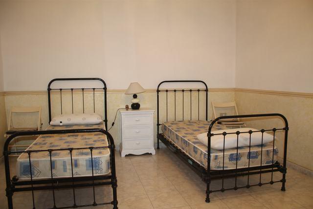 Image No.14-2 Bed House for sale