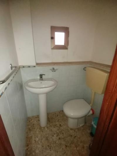 Image No.11-3 Bed Townhouse for sale