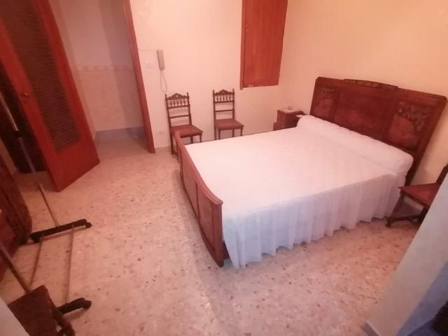 Image No.12-3 Bed Townhouse for sale