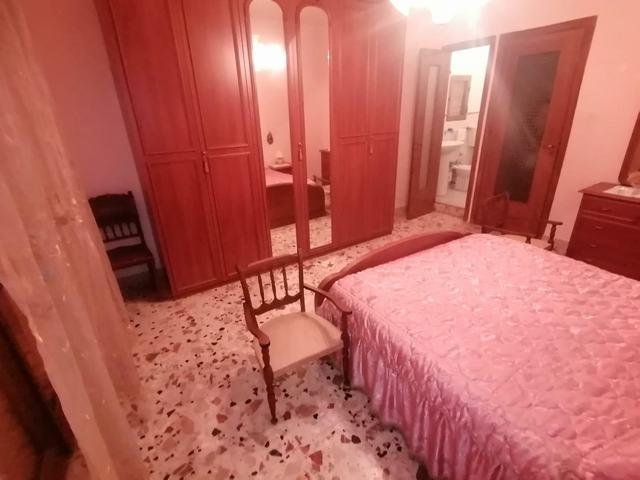 Image No.13-3 Bed Townhouse for sale