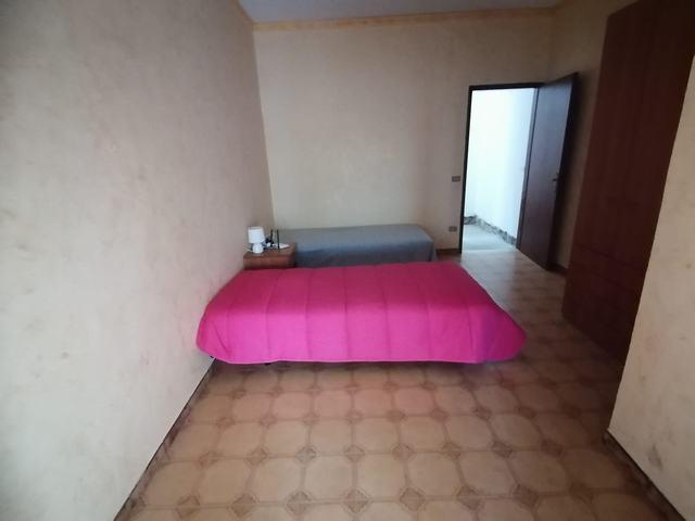 Image No.13-2 Bed Townhouse for sale