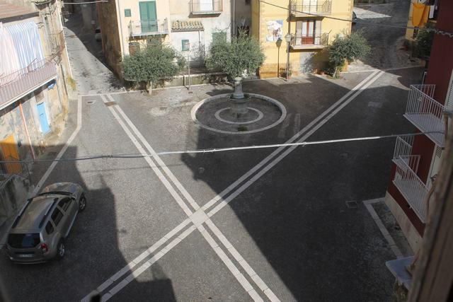 Image No.24-3 Bed Townhouse for sale