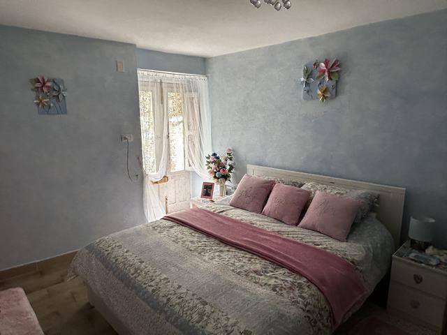 Image No.3-3 Bed Townhouse for sale