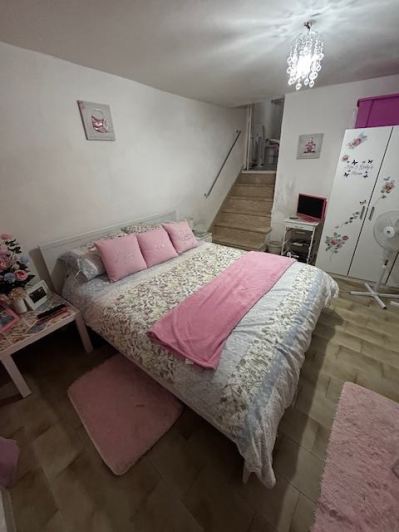 Image No.15-3 Bed Townhouse for sale