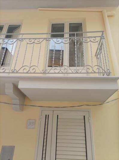 Image No.31-3 Bed Townhouse for sale