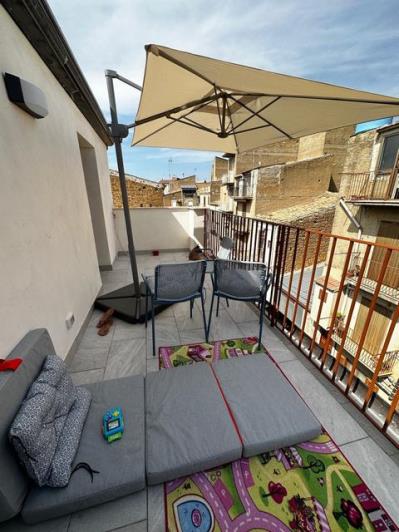 Image No.32-3 Bed Townhouse for sale