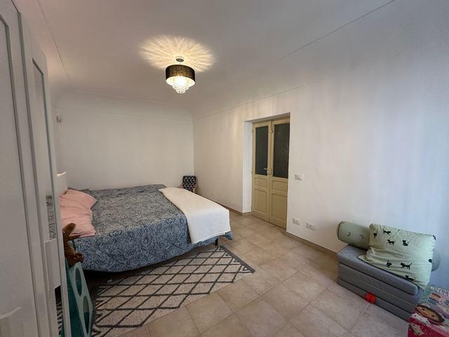 Image No.42-3 Bed Townhouse for sale