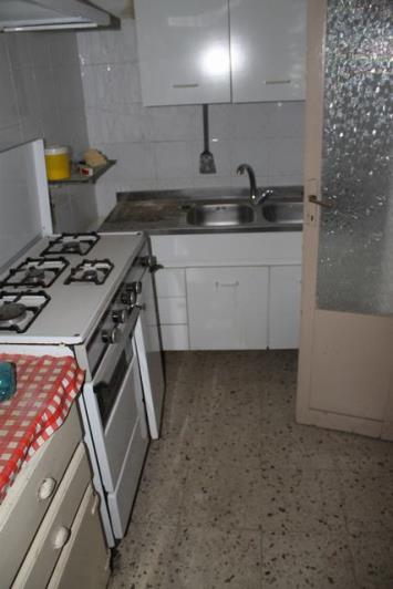 Image No.5-2 Bed House for sale