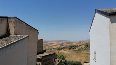 ace4f69d-d429-4425-ab42-eaa6b10ec482