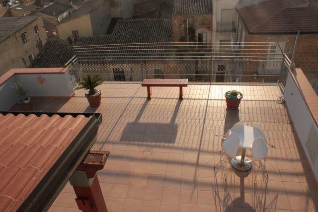 Image No.14-3 Bed Apartment for sale