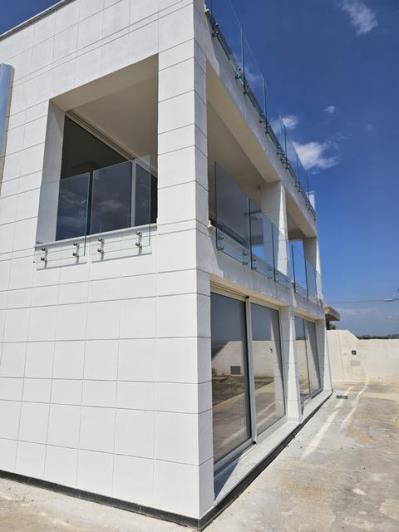 Image No.18-8 Bed Villa for sale