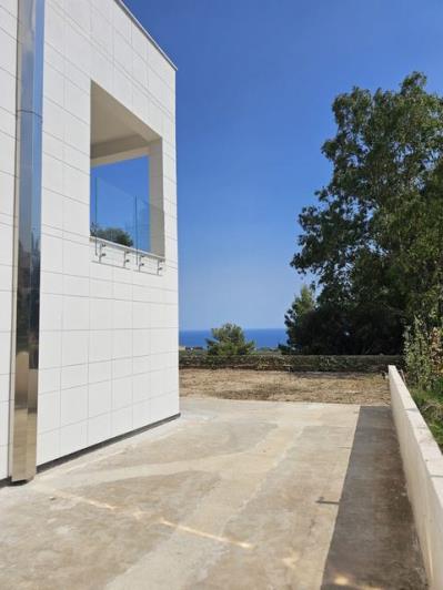 Image No.19-8 Bed Villa for sale