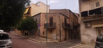 1 - Cianciana, Maison
