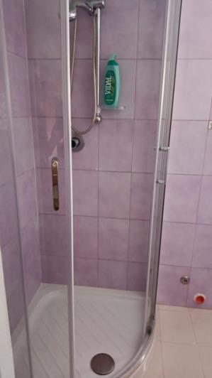 Image No.4-1 Bed House for sale