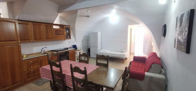 Image No.9-2 Bed Townhouse for sale