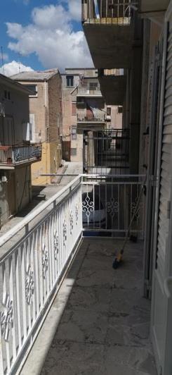 Image No.10-3 Bed Townhouse for sale