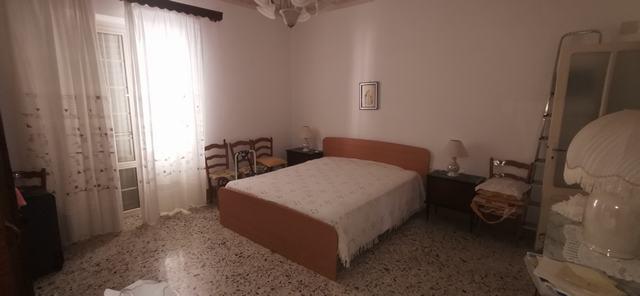 Image No.16-3 Bed Townhouse for sale