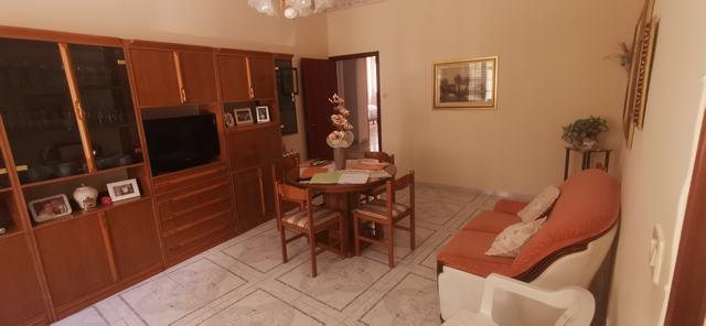 Image No.23-3 Bed Townhouse for sale