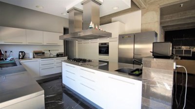 Detached Villa For Sale  in  Konia