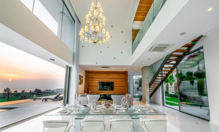 Image No.9-5 Bed Villa for sale