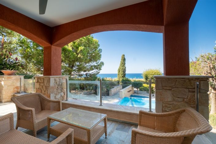 Image No.3-Villa de 5 chambres à vendre à Lachi