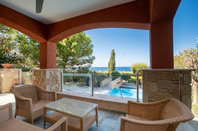 Detached Villa For Sale  in  Latchi