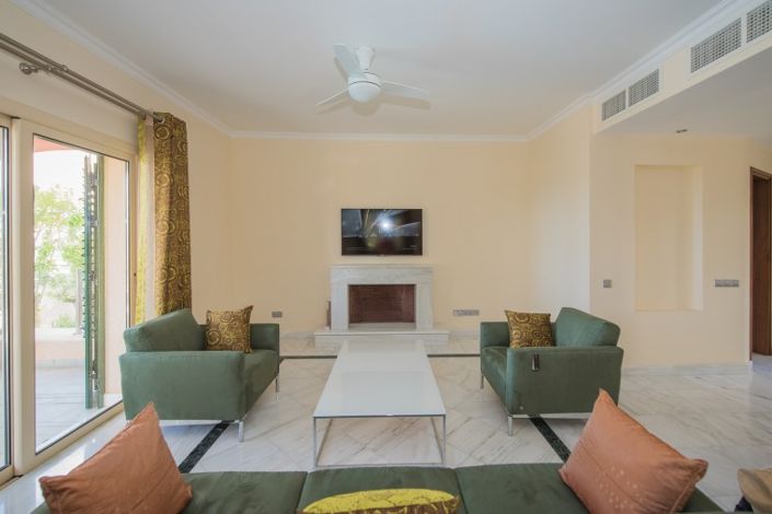 Image No.6-5 Bed Villa for sale