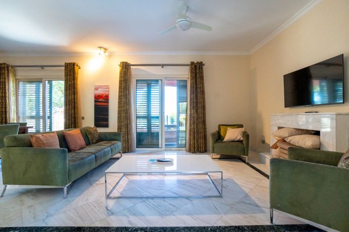 Image No.9-Villa de 5 chambres à vendre à Lachi