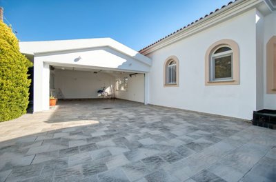 Detached Villa For Sale  in  Tala