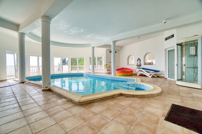 Image No.6-5 Bed Villa for sale