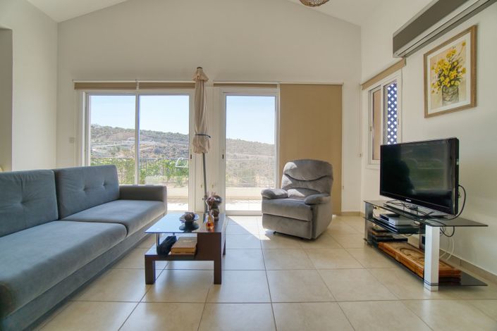 Image No.6-3 Bed Villa for sale