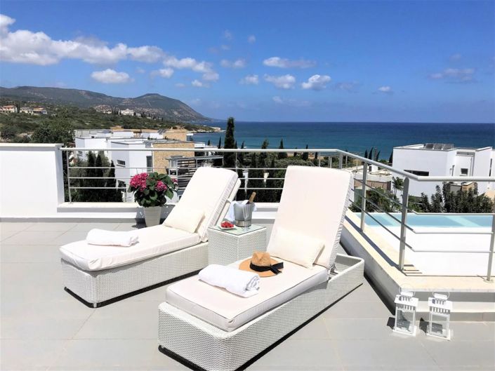 Image No.3-4 Bed Villa for sale