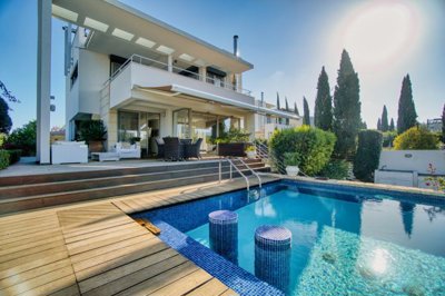 Detached Villa For Sale  in  Latchi