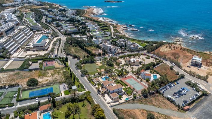 Image No.3-5 Bed Villa for sale