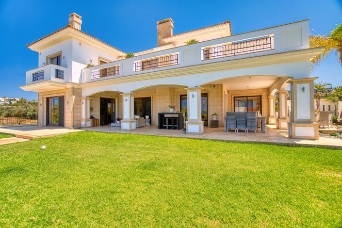 Image No.4-5 Bed Villa for sale